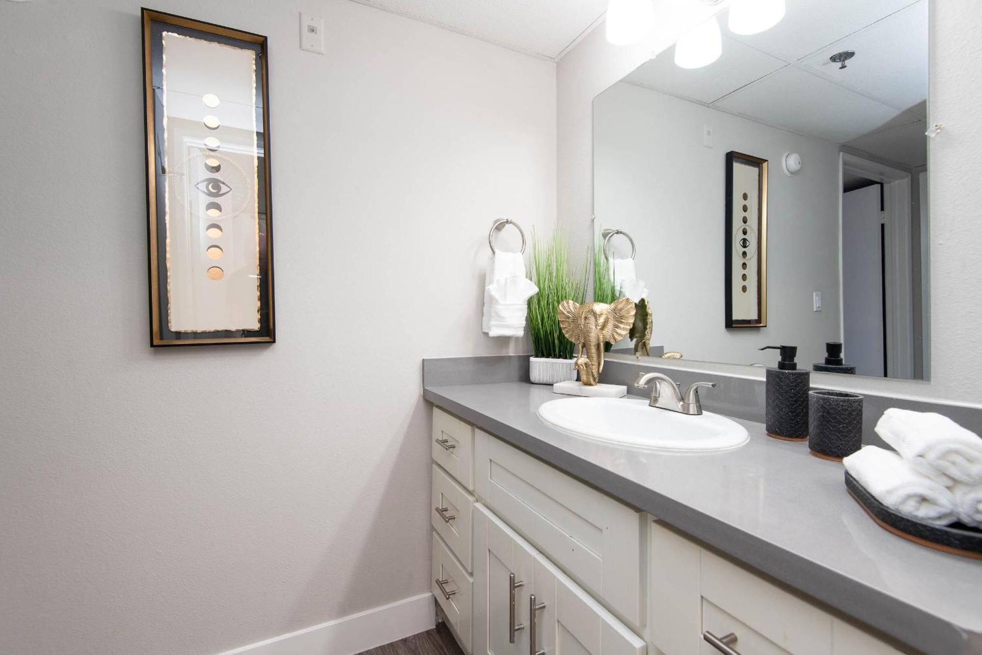 Luxury One Bedroom Apartments Free Parking&Pool Los Ángeles Exterior foto